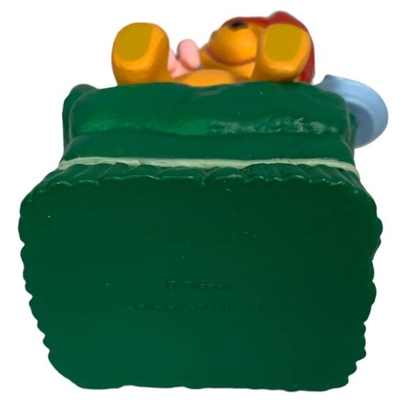 1997 Hallmark Ornament Waitin on Santa Vintage Winnie the Poo & Piglet Ornament - Picture 5 of 6